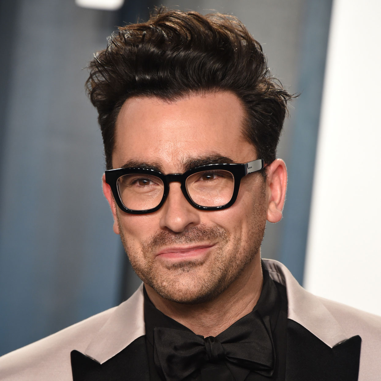 Daniel Levy of Schitt's Creek Has the Best Response to Mask Protesters -  ECHEMI